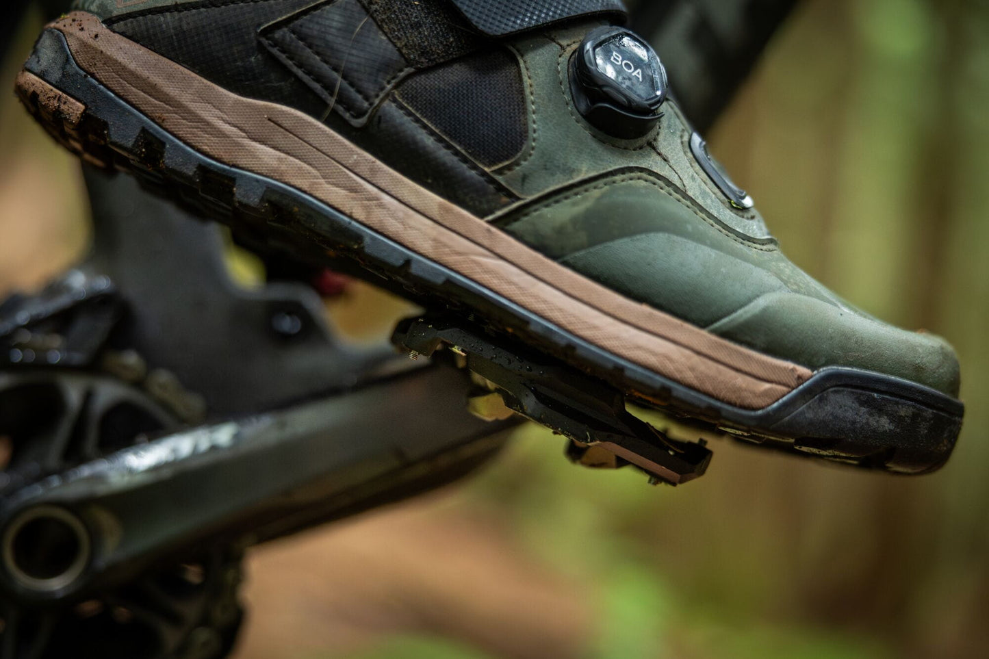 Shimano XTR trail wide platform pedals